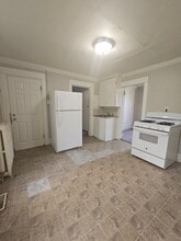 2824 8th Ave in Rock Island, IL - Building Photo - Building Photo
