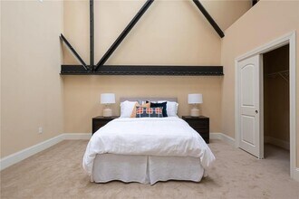 413 Central Ave in Pawtucket, RI - Building Photo - Building Photo