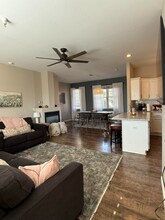 2423 Perdido Way in Flagstaff, AZ - Foto de edificio - Building Photo