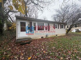 406 N Barker Ave in Evansville, IN - Building Photo