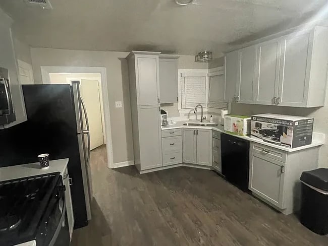 3737 Shelby Dr in Fort Worth, TX - Building Photo - Building Photo