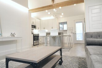 1802 Arbor St in Houston, TX - Building Photo - Building Photo