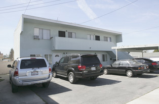 7536-7540 1/2 E Slauson Ave Apartments