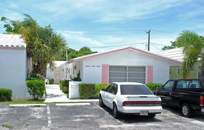 Bahama House in Deerfield Beach, FL - Building Photo - Building Photo