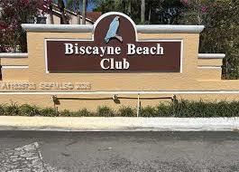 10501 SW 155th Ct in Miami, FL - Building Photo - Building Photo