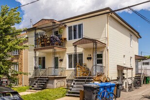 2A Lonergan St in Ste-Thérèse, QC - Building Photo