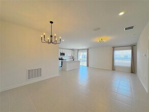 2317 SCARLET Ave in Cypress Gardens, FL - Building Photo - Building Photo