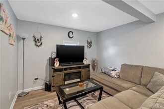 1012 Willis Ave in Syracuse, NY - Building Photo - Building Photo