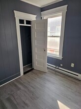 62 Alma St, Unit 3rd Floor in Waterbury, CT - Building Photo - Building Photo