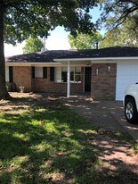 13426 Conklin Ln in Houston, TX - Building Photo