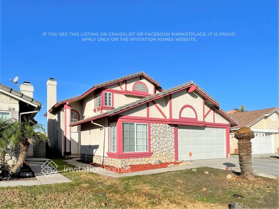 1884 Avenida San Sebastian in Perris, CA - Building Photo