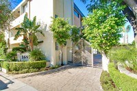 Building Photo - Balboa Court Apartments in Los Angeles, California