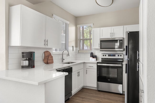 Lumiere Chandler in Chandler, AZ - Foto de edificio - Building Photo