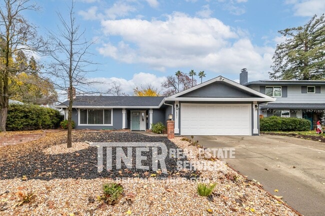 property at 4801 Papaya Dr