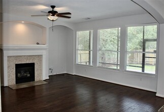 3 Stone Arrow Pl in Spring, TX - Building Photo - Building Photo