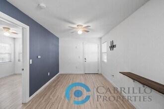 1307 Division St in Oceanside, CA - Building Photo - Building Photo