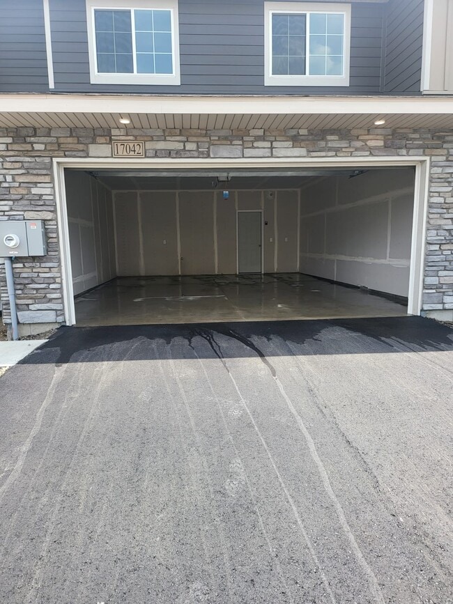17042 Dysart Pl in Lakeville, MN - Building Photo - Building Photo