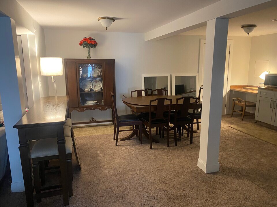 23 Rock View Rd, Unit “Little House in Milton, MA - Foto de edificio