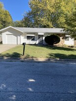 202 N Meadowview Ave in Springfield, MO - Building Photo