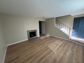 404 Sycamore Cir in Danville, CA - Building Photo - Building Photo