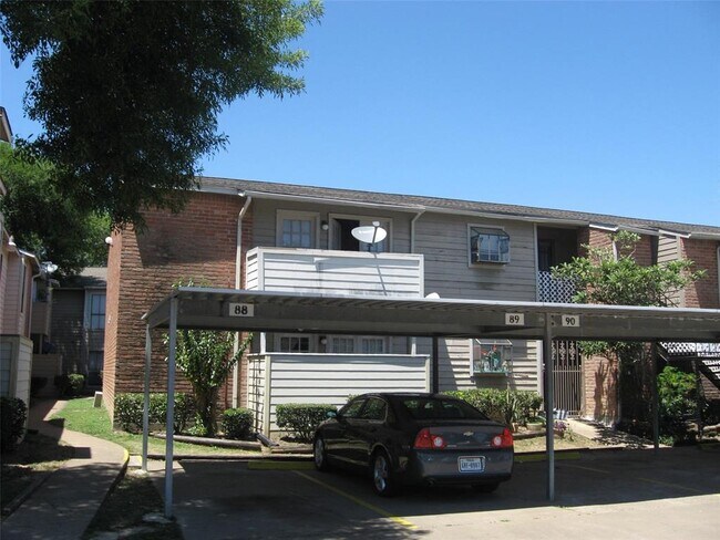 10601 South Dr in Houston, TX - Building Photo - Building Photo