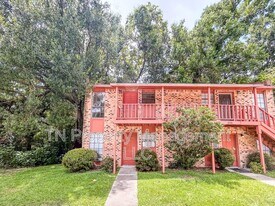 206 Rue Royale in Lafayette, LA - Building Photo