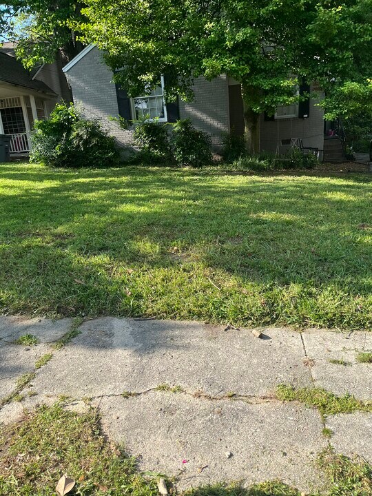 2020 Courtland Pl in Memphis, TN - Building Photo