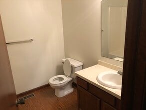 1901 Sand Dollar Dr in Warsaw, IN - Building Photo - Building Photo