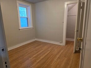 311 Memorial Dr in Calumet City, IL - Building Photo - Building Photo