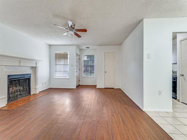 1700 Windsong Ln in Irving, TX - Building Photo - Building Photo