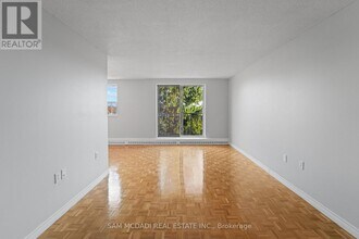 62 Spencer St E in Cobourg, ON - Building Photo - Building Photo