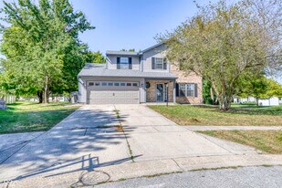 7703 Janel Ct in Indianapolis, IN - Building Photo