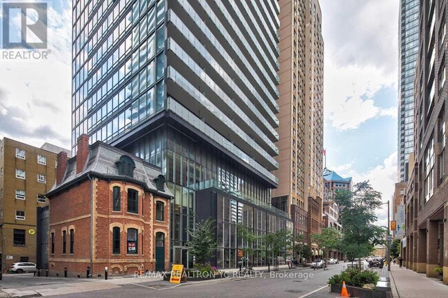 property at 15-4215 Grenville St