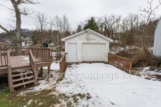 127 Haymond Hwy in Clarksburg, WV - Building Photo - Building Photo