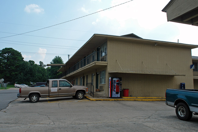 Park Terrace Apartments in Fort Smith, AR - Foto de edificio - Building Photo