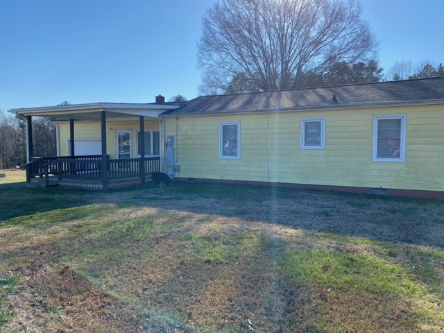 12591 Big Lick Rd in Stanfield, NC - Foto de edificio - Building Photo