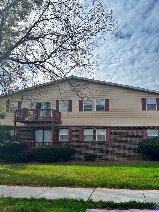 442 S 18th St in Allentown, PA - Building Photo