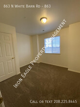 863 N White Barn Rd-Unit -863 in Kuna, ID - Building Photo - Building Photo