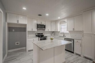 3612 Dawn Dr in Fort Worth, TX - Building Photo - Building Photo