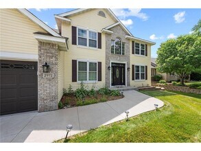 2972 Eagle Valley Dr in Woodbury, MN - Building Photo - Building Photo