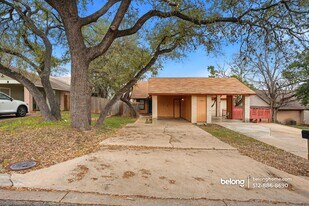 1000 Milford Way in Austin, TX - Building Photo