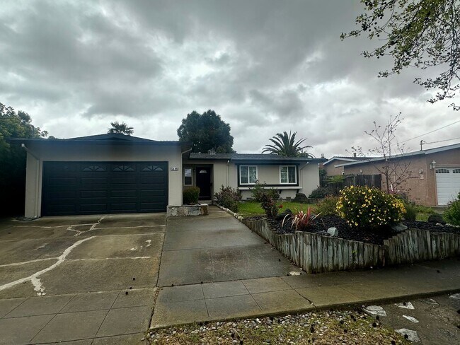 property at 5846 Jonathan Dr