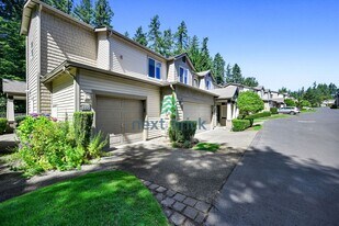 4495 248th Ln SE in Issaquah, WA - Building Photo