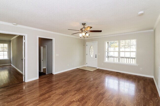 156 Cook Rd NW in Calhoun, GA - Building Photo - Building Photo