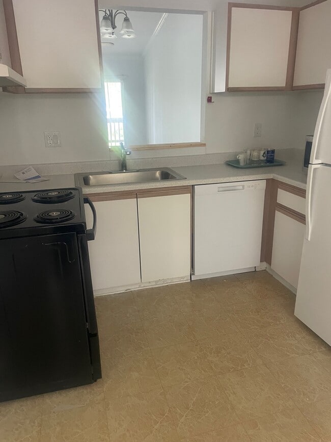 3206 Sabal Palms Ct, Unit B in Kissimmee, FL - Foto de edificio - Building Photo