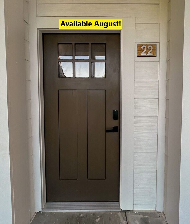 206 Town Center Dr in Oxford, MS - Building Photo