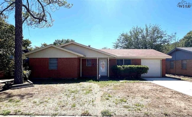 property at 4717 N Shore Dr