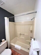 40393 Big Bear Blvd in Big Bear Lake, CA - Building Photo - Building Photo