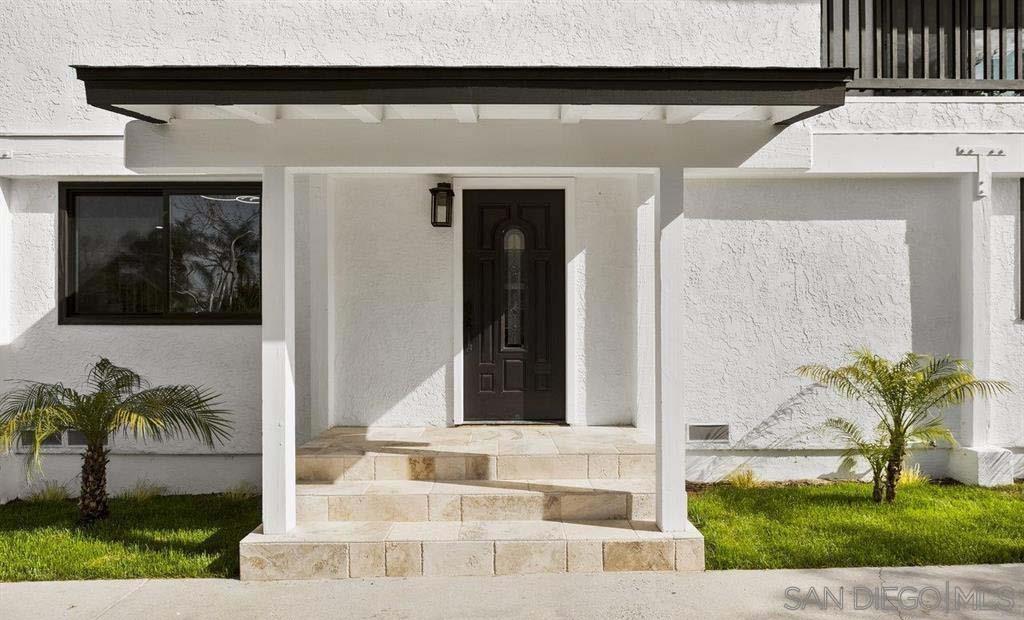 2537 Davis Ave in Carlsbad, CA - Building Photo