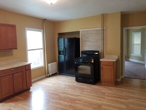 6 Clegg St in Worcester, MA - Building Photo - Building Photo
